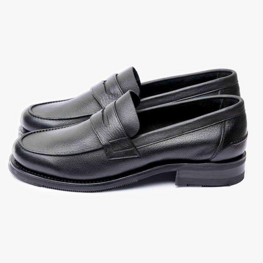 Unlined Moccasin | Noir Milled - Armin Last