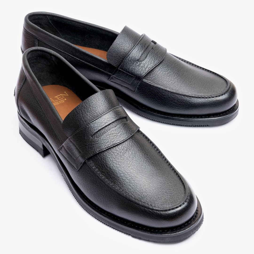 Unlined Moccasin | Noir Milled - Armin Last