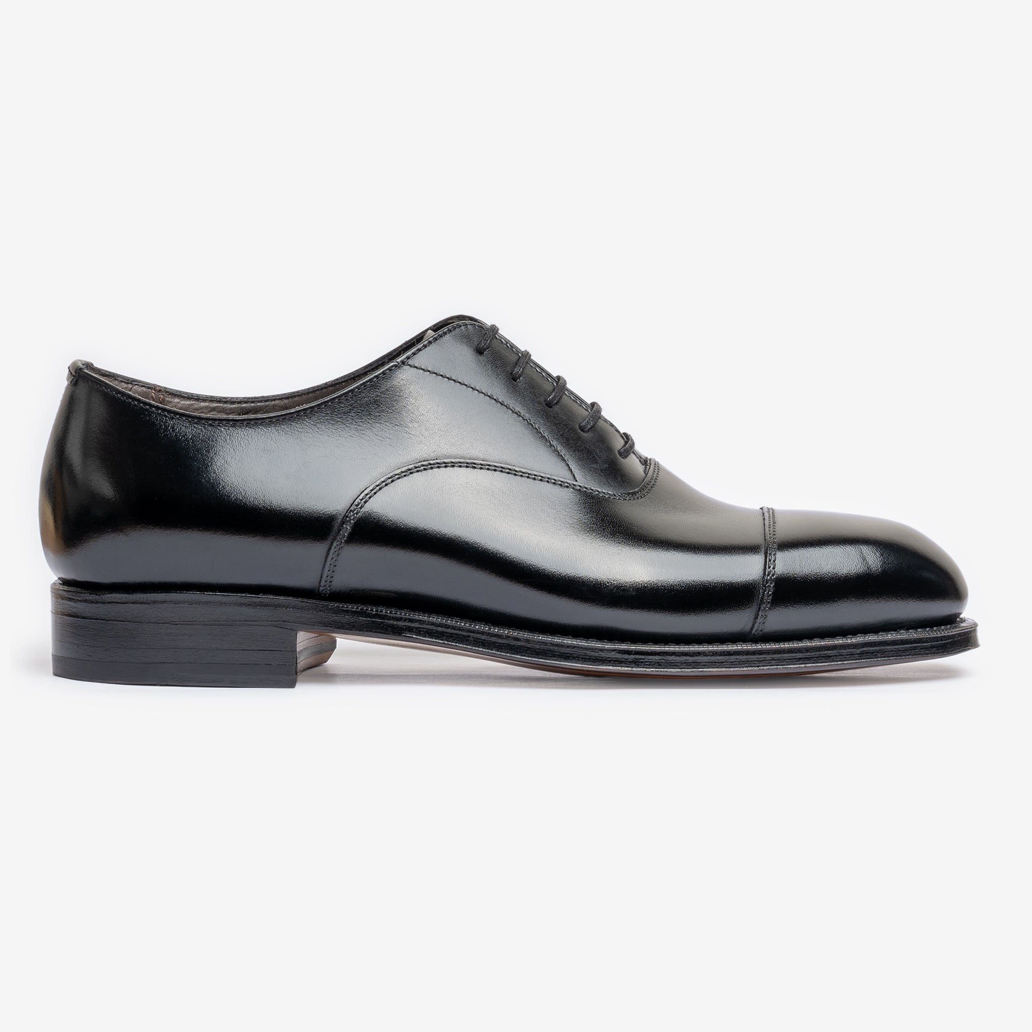 Straight Tip Oxford | Black - Char Last