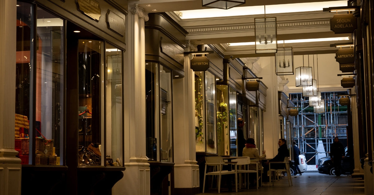 Spotlight - Arterton London