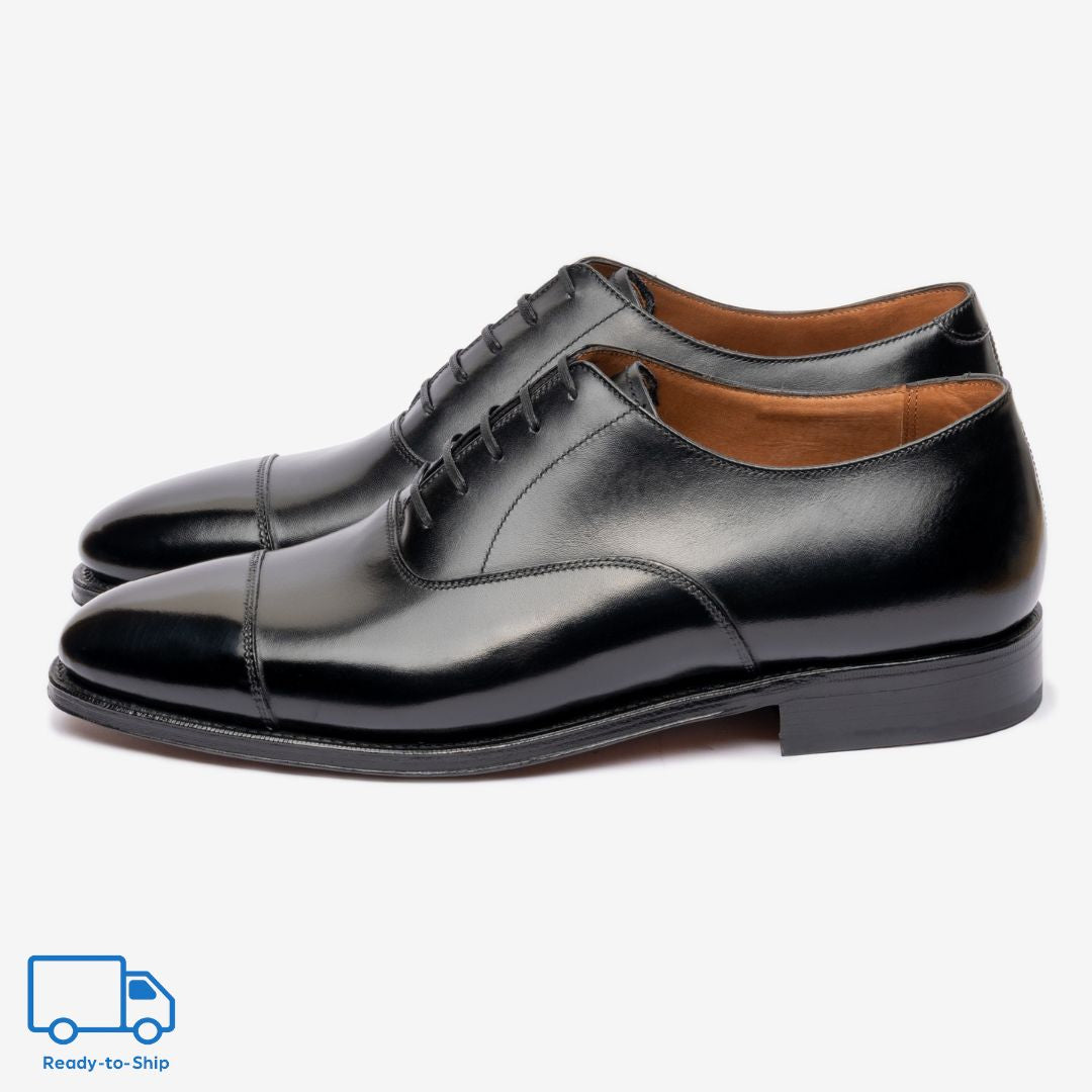 Straight Tip Oxford |  Black - Zip Last