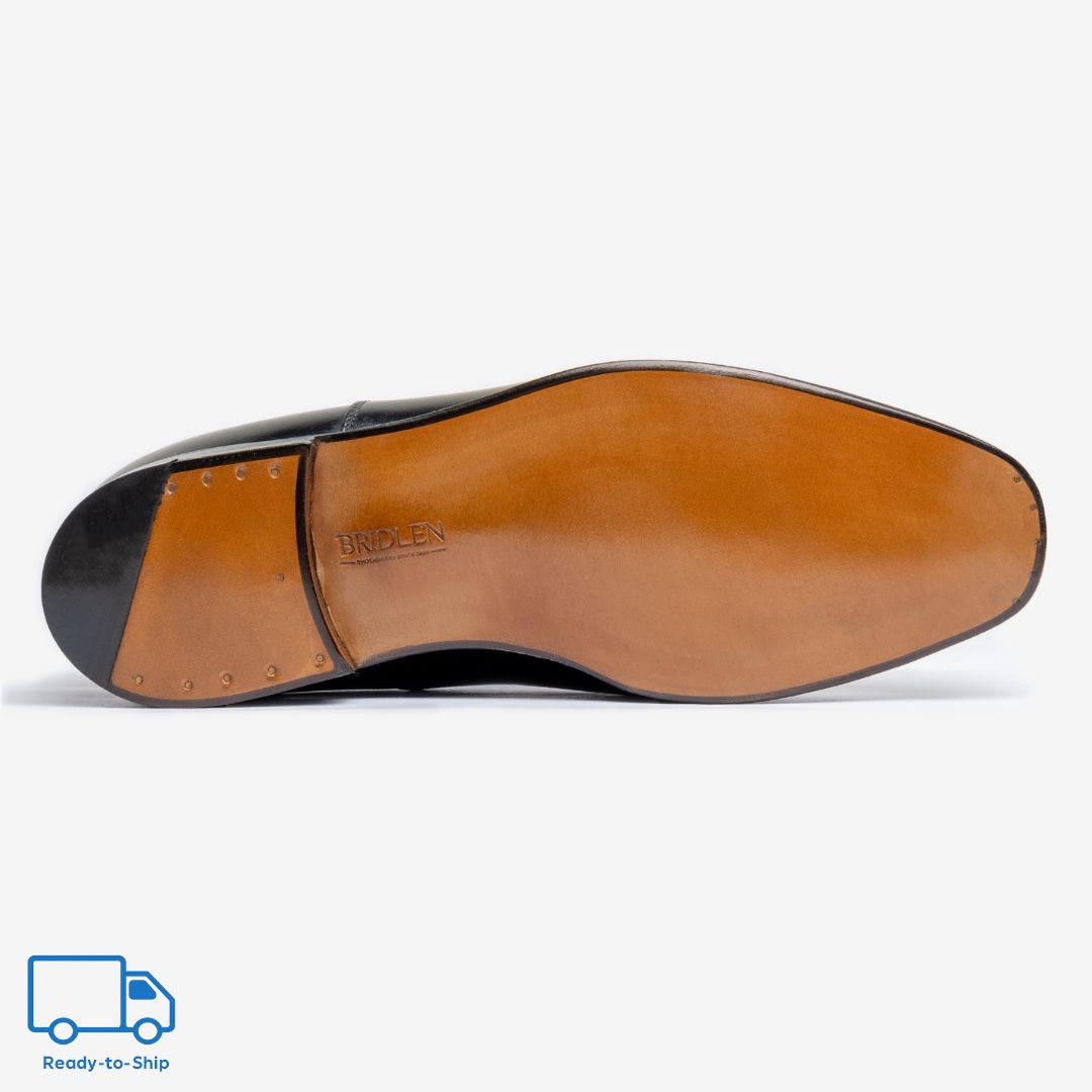Straight Tip Oxford |  Black - Char Last