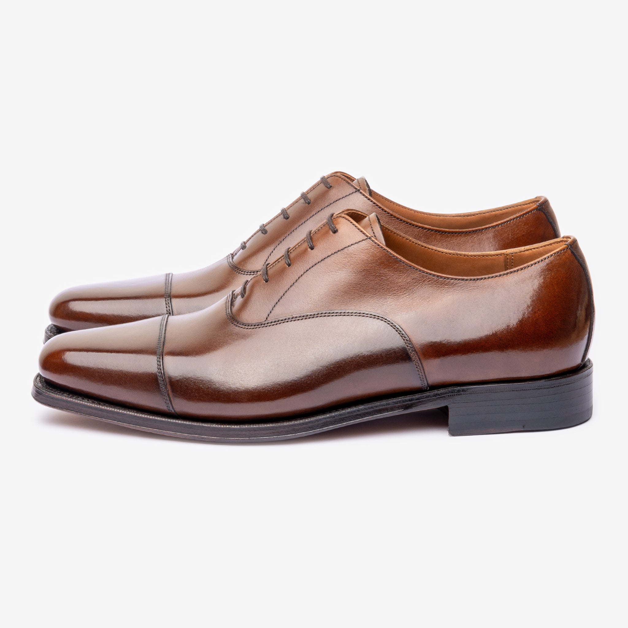 Straight Tip Oxford - Brown - Land Last