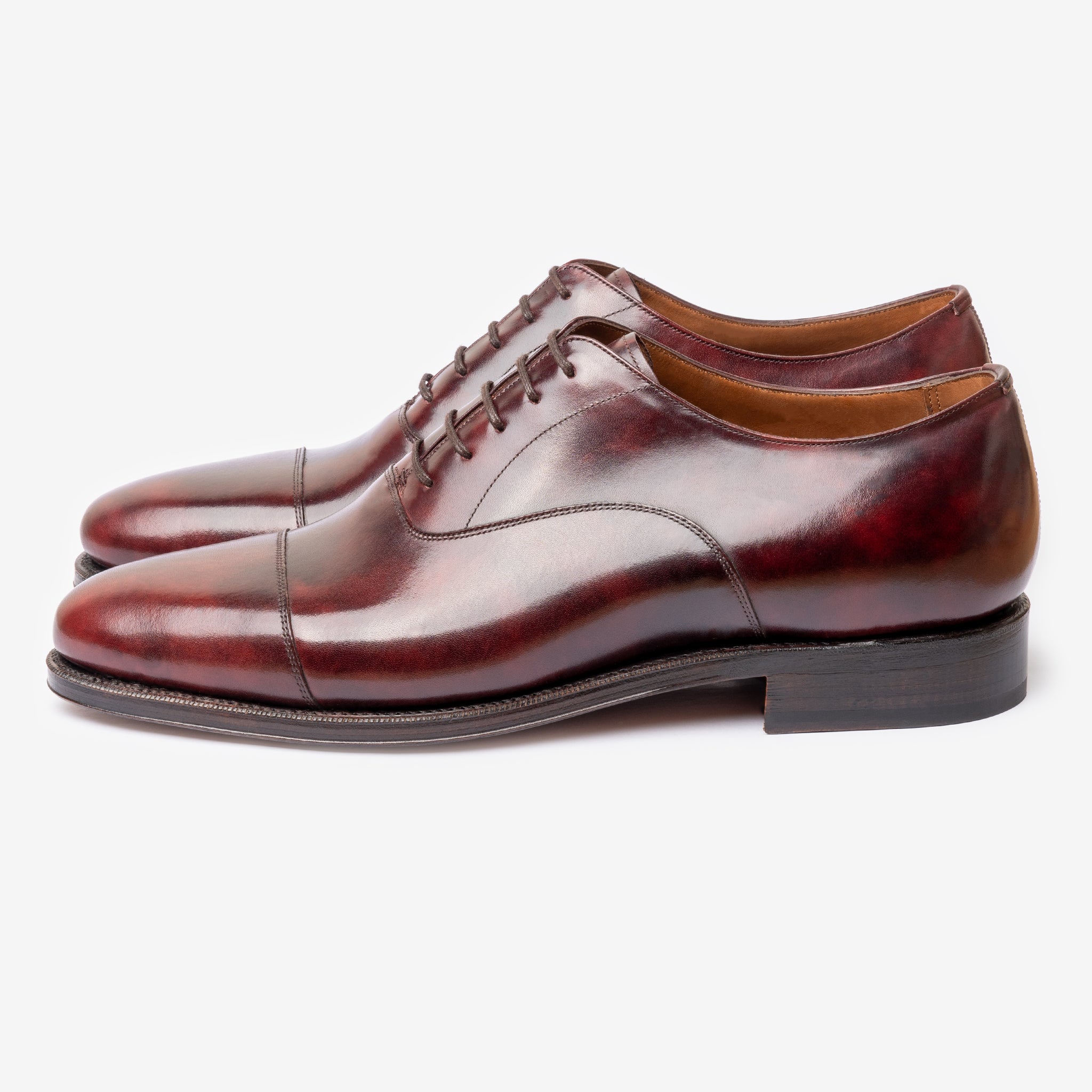 Straight Tip Oxford |  Burgundy Museum Calf - Chip Last