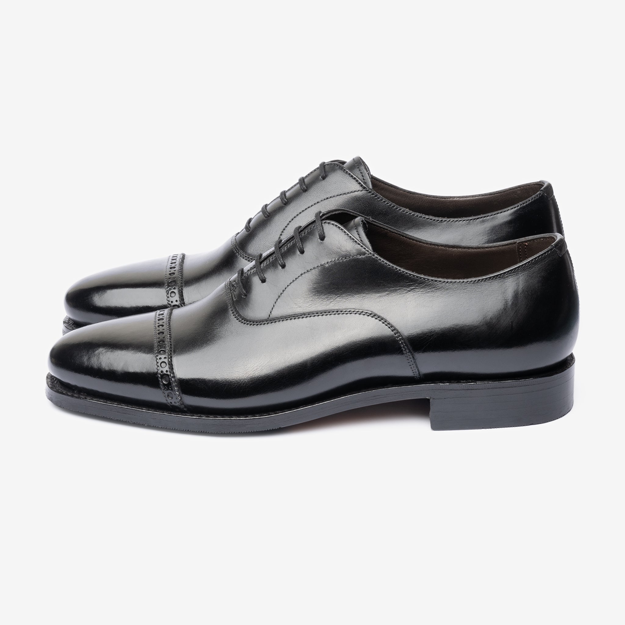 Punch Cap Oxford |  Black - Chip Last