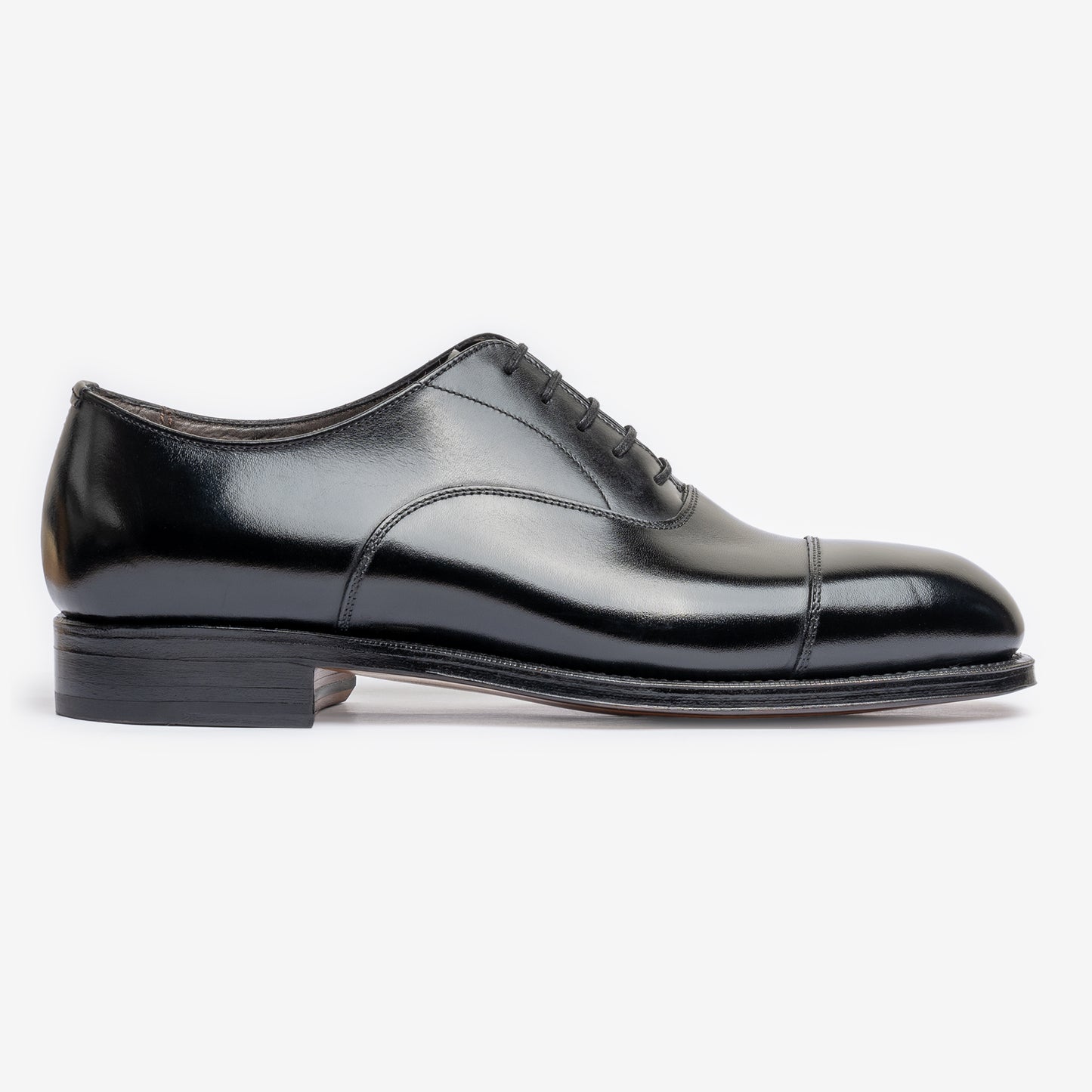 Straight Tip Oxford - Black - Char Last Bridlen Straight Tip Oxford - Black - Char Last Bridlen