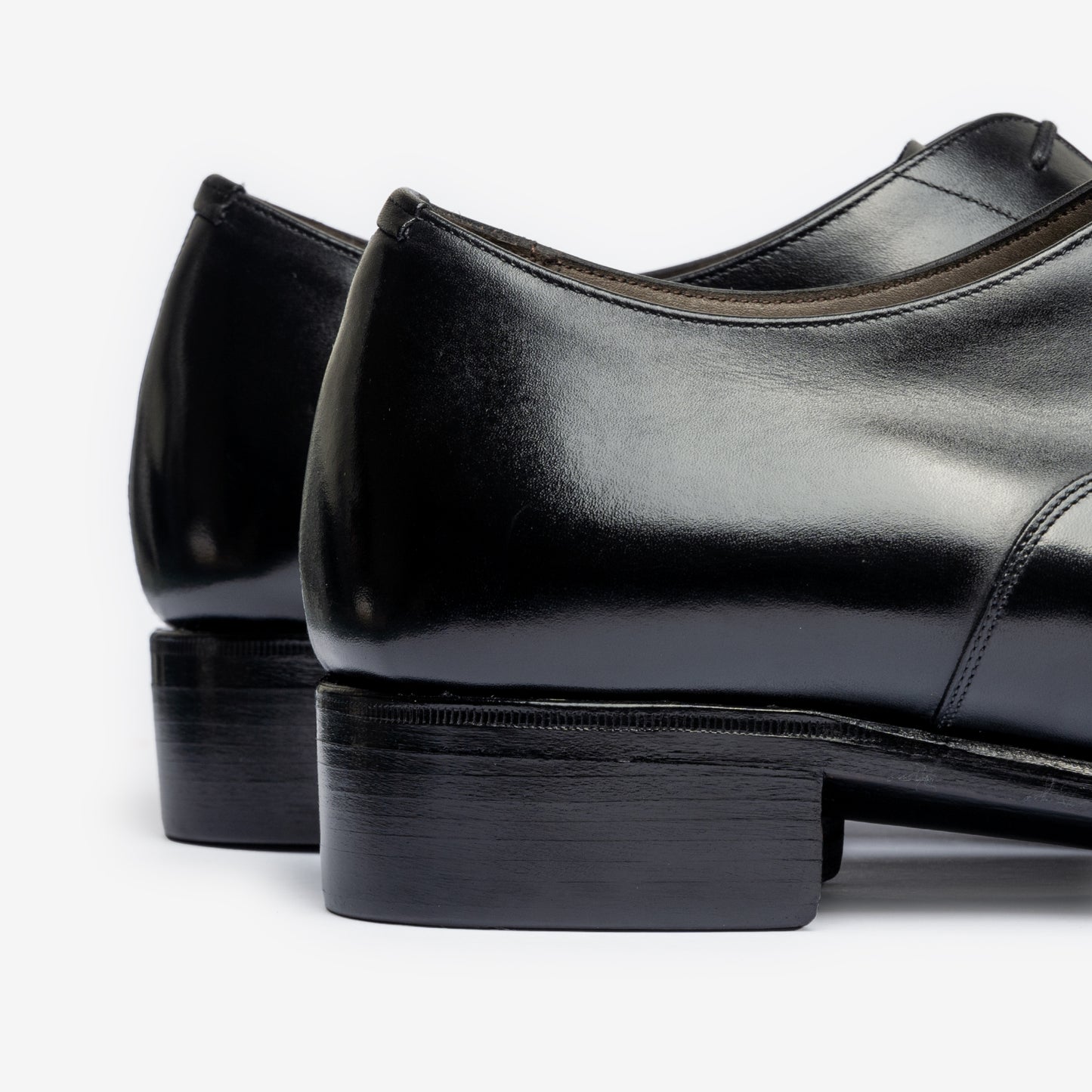 Straight Tip Oxford - Black - Zip Last - Founders 25