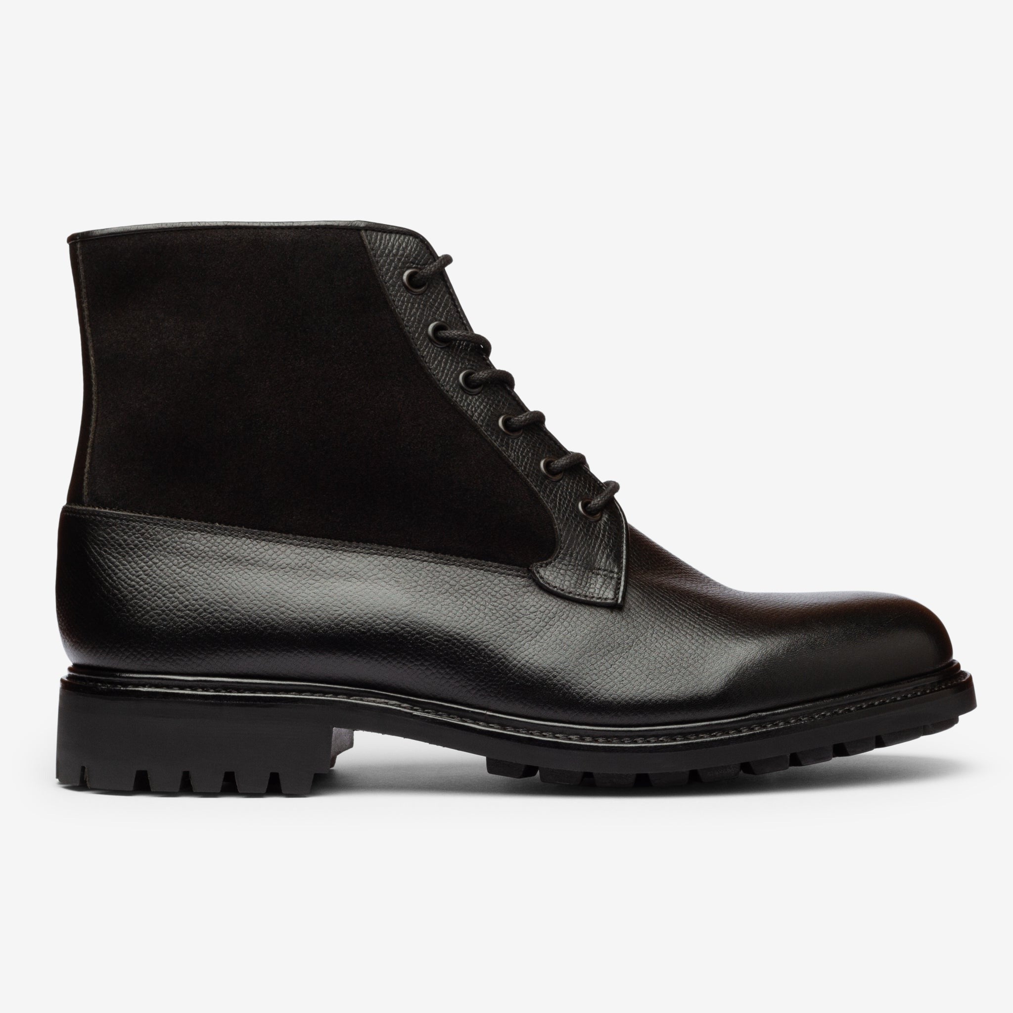 Field Boot |  Black - Saga Last